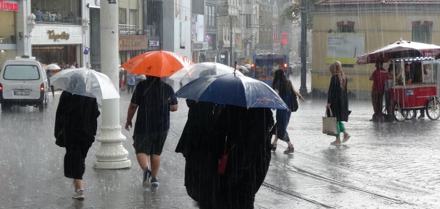 Marmara’nın yağışlı alanlarında sıcaklık 4 ila 8 derece azalacak