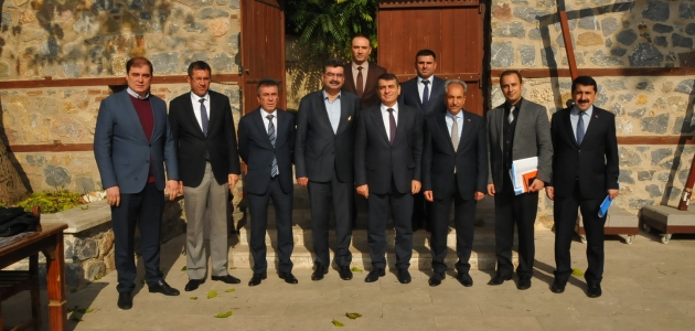 Akşehir’de Karayolları değerlendirme toplantısı