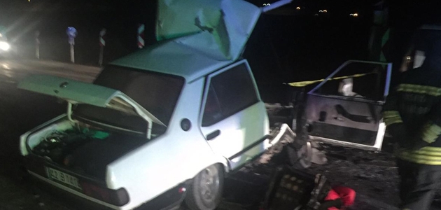 Konya’da otomobille hafif ticari araç çarpıştı: 1 ölü, 2 yaralı