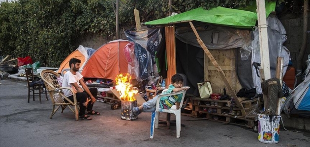 Yunanistan’da kamp dışındaki düzensiz göçmenlerin yaşam mücadelesi
