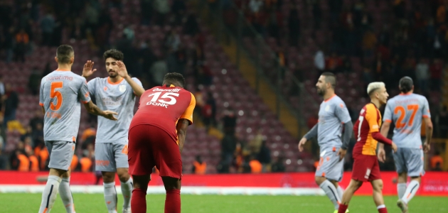 Galatasaray, ligde 41 maç sonra sahasında kaybetti