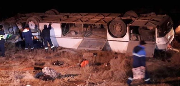 Kazakistan’da yolcu otobüsü devrildi: 8 ölü, 28 yaralı