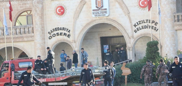 Görevden uzaklaştırılan Kızıltepe Belediye Başkanı Yılmaz gözaltına alındı