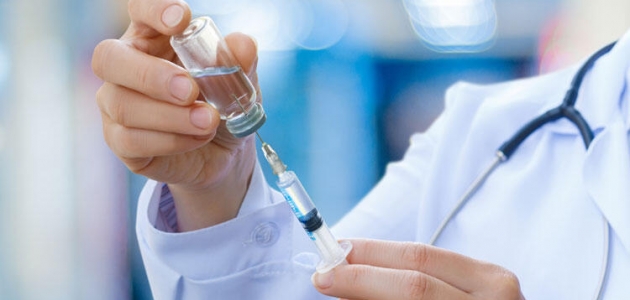 Uzmanlar uyardı: ’Aşı yaptırmayın’ demek halk sağlığına ihanet