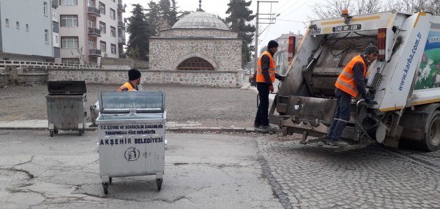 Akşehir’de çöp konteynerleri yenileniyor