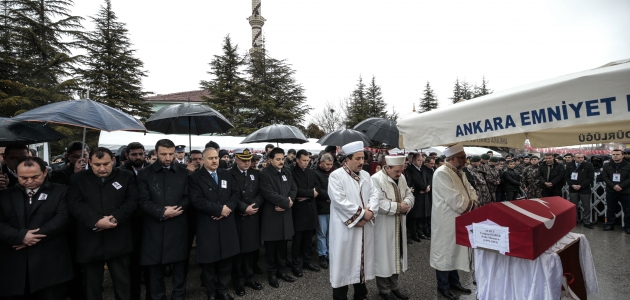 Şehit polis Elber’in cenazesi Ankara’da toprağa verildi