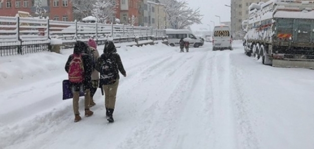 Konya’nın 13 ilçesinde eğitime kar engeli