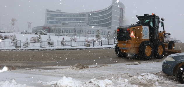 Beyşehir Belediyesinden karla mücadele seferberliği