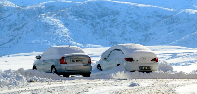 Doğu Anadolu’daki 3 ilde, 132 köy ve mahalle yolu kar nedeniyle ulaşıma kapalı