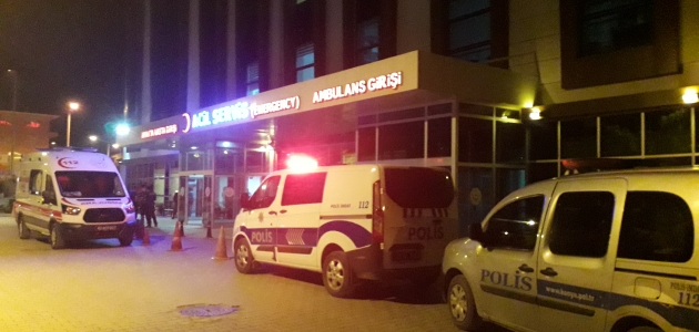 Konya’da devrilen otomobilin sürücüsü yaralandı