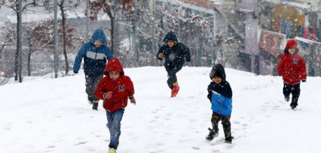 Konya’nın 12 ilçesinde eğitime kar tatili!