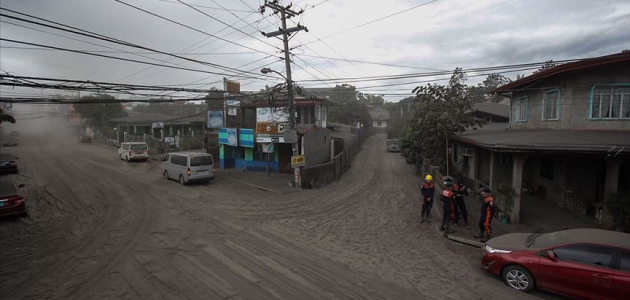 Filipinler’de Taal Yanardağı’nın bulunduğu ada yerleşime kapatılacak