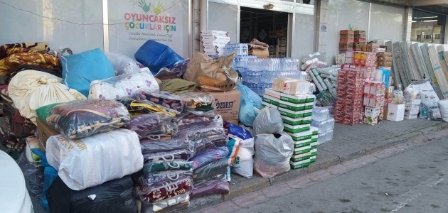 Konya’dan depremzedelere yardım eli