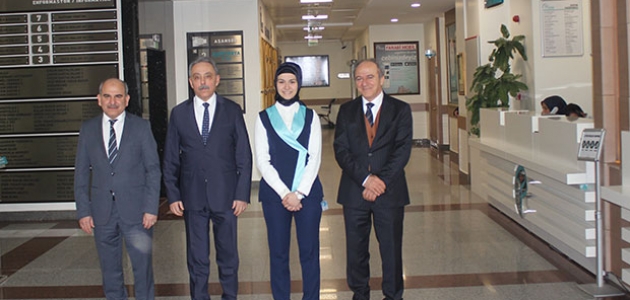 Konya Valisi Özel Farabi Hastanesini ziyaret etti