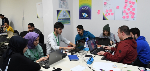 Konya’daki dijital oyun geliştiricileri “Global Game Jam”de buluştu