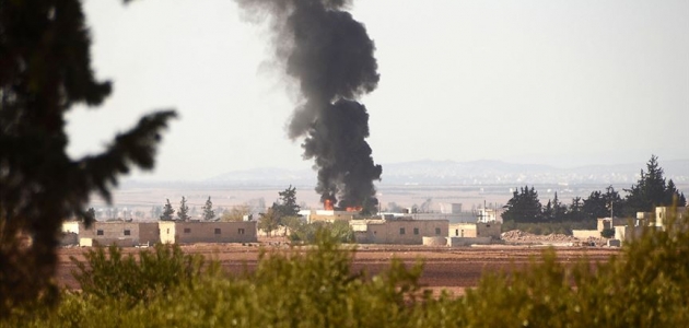 Tel Rıfat’ta yuvalanan YPG/PKK’lı teröristler Azez’e havanla saldırdı: 4 yaralı