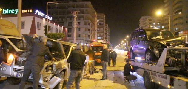 Mersin’de trafik kazası: 6 yaralı