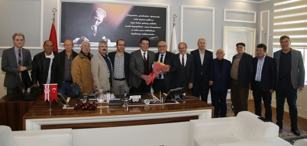 Başkan Genç, Akdeniz Konyalılar Federasyonu üyelerini ağırladı