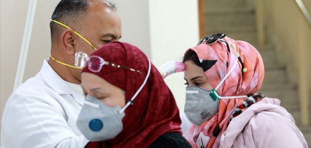 İran Sağlık Bakanlığı koronavirüs nedeniyle 15 kişinin öldüğünü açıkladı