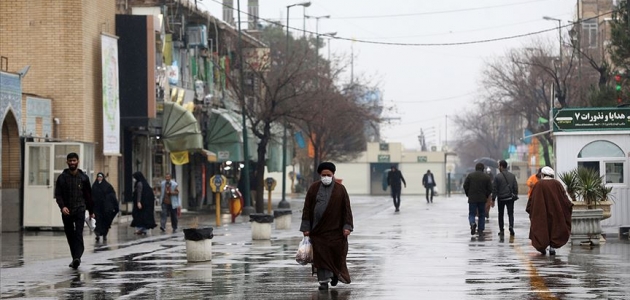 İran’ın 11 eyaletinde halka ’sokağa çıkmayın’ çağrısı