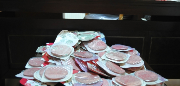 ​Akşehir Belediyesi Zabıtası bozuk gıda denetimine çıktı