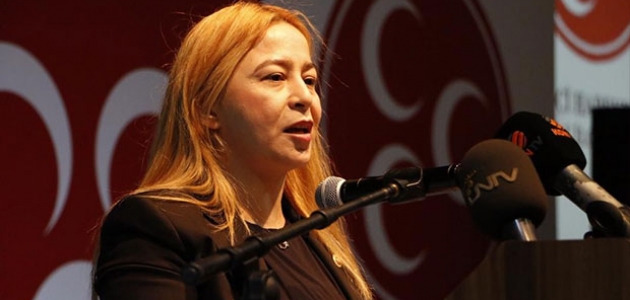 MHP Milletvekili Esin Kara: Sosyal medyada sahte hesaplar kapatılmalı