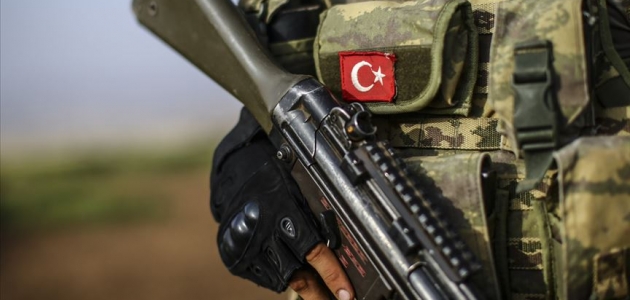 Komandolar 56 PKK/YPG’li teröristi etkisiz hale getirdi