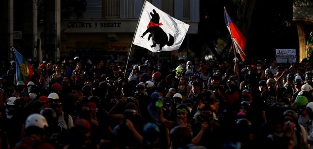 Şili’de hükümet karşıtı gösteriler devam ediyor