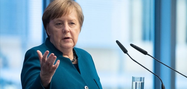 Merkel: AB-Türkiye anlaşmasını yeni bir düzeye getirmek için her türlü çabayı göstereceğim