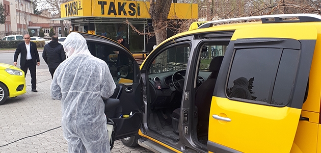 Konya’da taksi duraklarına ve taksilere korona önlemi