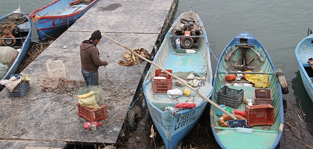 Beyşehir Gölü’nde balıkçılar “av tatiline“ hazırlanıyor