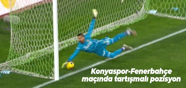 Konyaspor-Fenerbahçe maçında tartışmalı pozisyon