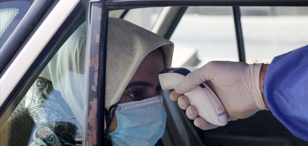 İran’da koronavirüsten 10 dakikada bir kişi ölüyor