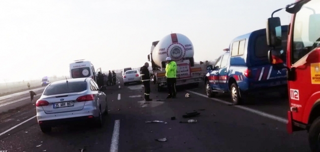 Konya’da LPG tankeri ile otomobil çarpıştı: 4 yaralı