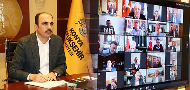 Başkan Altay ilçe Belediye Başkanlarıyla telekonferansla görüştü