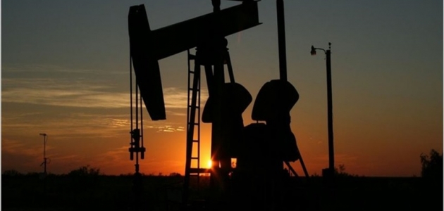 OPEC: Petrol üretimi 1 Mayıs’tan itibaren günlük 9,7 milyon varil azaltılacak