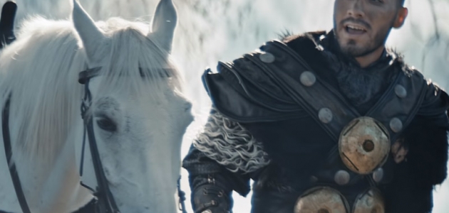 Enes Batur Kimdir? Şarkıları Nelerdir? Dolunay Şarkısı?