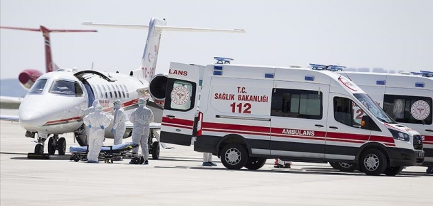 İsveç’teki Türk hasta ambulans uçakla Türkiye’ye getirildi