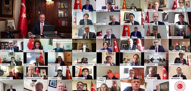 Bakan Çavuşoğlu’ndan başkonsoloslarla Kovid-19 video konferansı