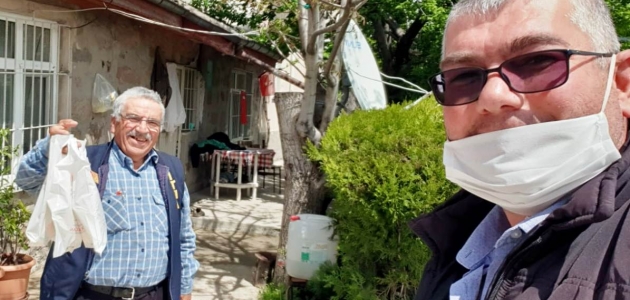 Seydişehir’de kolonya ve maske dağıtımı