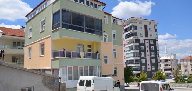 Karaman’da bir bina karantinaya alındı