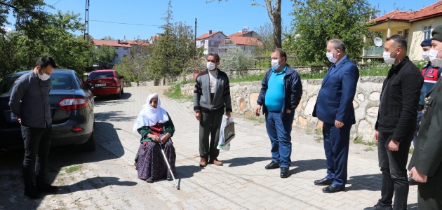Beyşehir Kaymakamı Özdemir, annelerle bir araya geldi