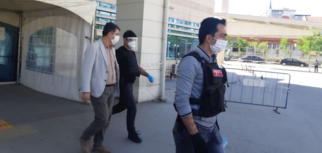 Siirt’te HDP’li 3 belediye başkanına terör gözaltısı