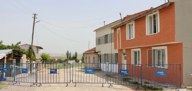 Eskişehir’de 3 ev karantinaya alındı