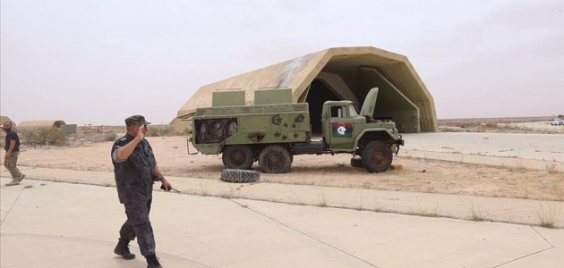 Libya ordusu Vatiyye Askeri Üssü’nün güneyindeki iki beldeyi daha geri aldı