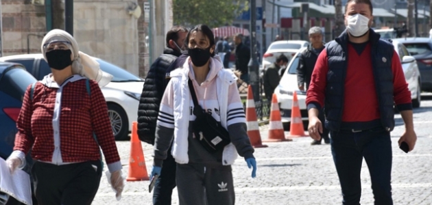 İzmir’de maske takma zorunluluğu