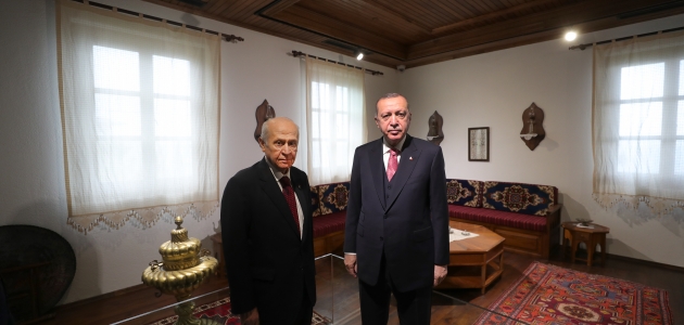 Cumhurbaşkanı Erdoğan ve MHP Genel Başkanı Bahçeli, Demokrasi ve Özgürlükler Adası’nı gezdi