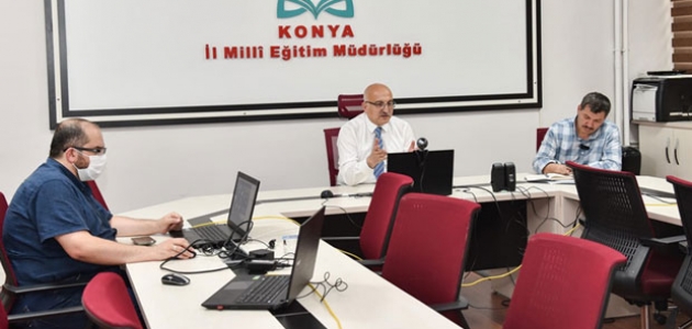 Konya’da ortaöğretim zümre başkanları toplantısı yapıldı