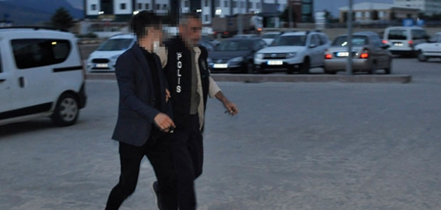 Konya’da polisin durdurduğu otomobilden uyuşturucu çıktı