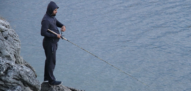Beyşehir Gölü’nde olta avcılığı yapılabilecek alanlar yeniden belirlendi